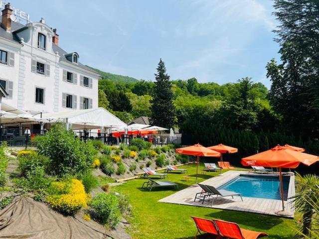 Hôtel Restaurant Le Repère Vizille Exterior foto
